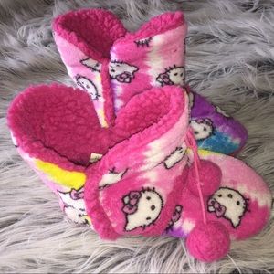 FUZZY HELLO KITTY SLIPPERS
